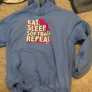 Amazon softball hoodie (no stains)